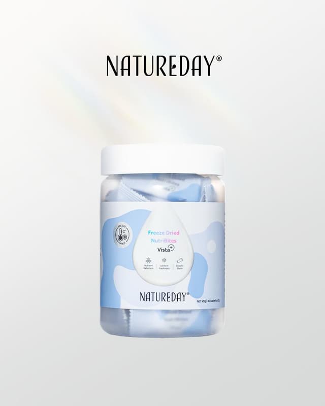 NATUREDAY Double-Berry Bright Eyes Freeze-Dried Cubes (Eye Care), 30 cubes/jar